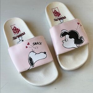 Vans Peanuts Cream Slide Sandals Women’s Size 9